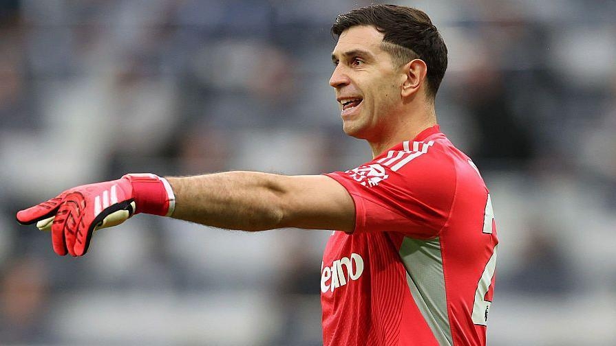 Why I rejected other offers to join Chelsea – Emi Martinez